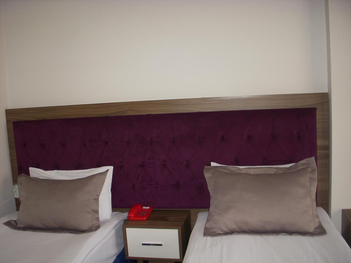 Hande Hotel Mustafakemalpasa Exterior photo